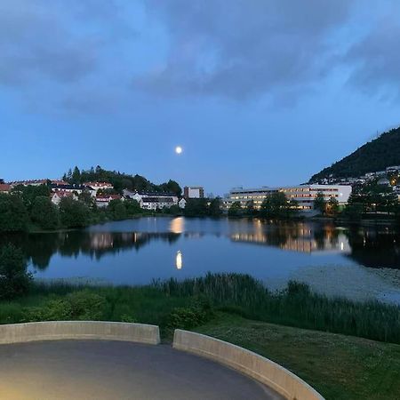 Bergen'S Finest: Sleek Oasis With Two Bedroom Kültér fotó